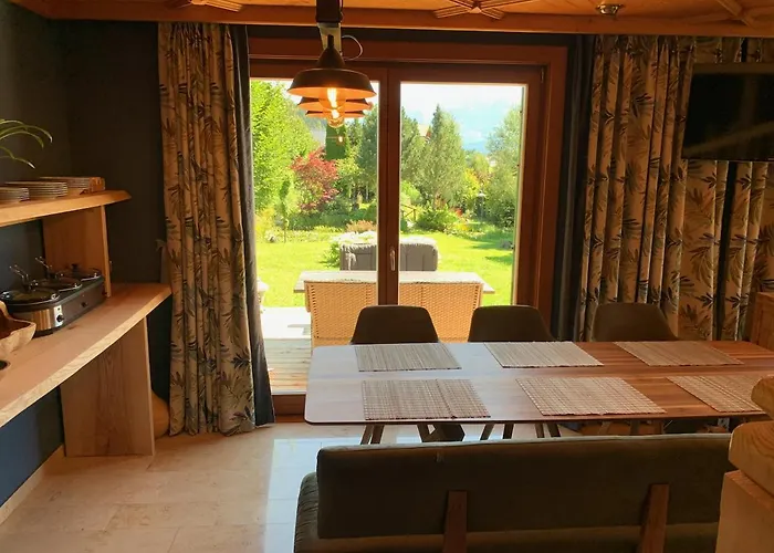 Ausseerhaus Im Gruenen 招待所 3*